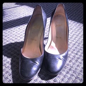 Christian Louboutin Pumps!